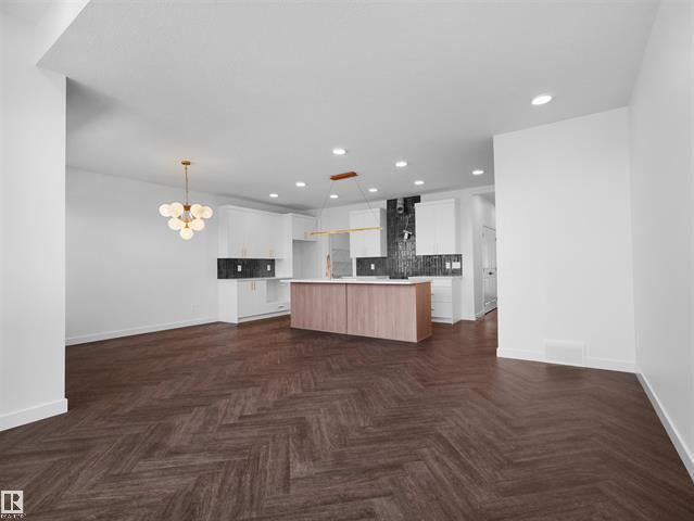 Rohit Homes – 20624 43 Avenue NW