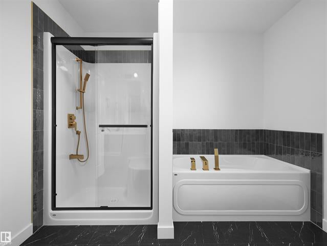 Rohit Homes – 20624 43 Avenue NW