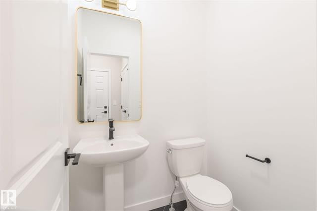Rohit Homes – 4007 207 Street NW