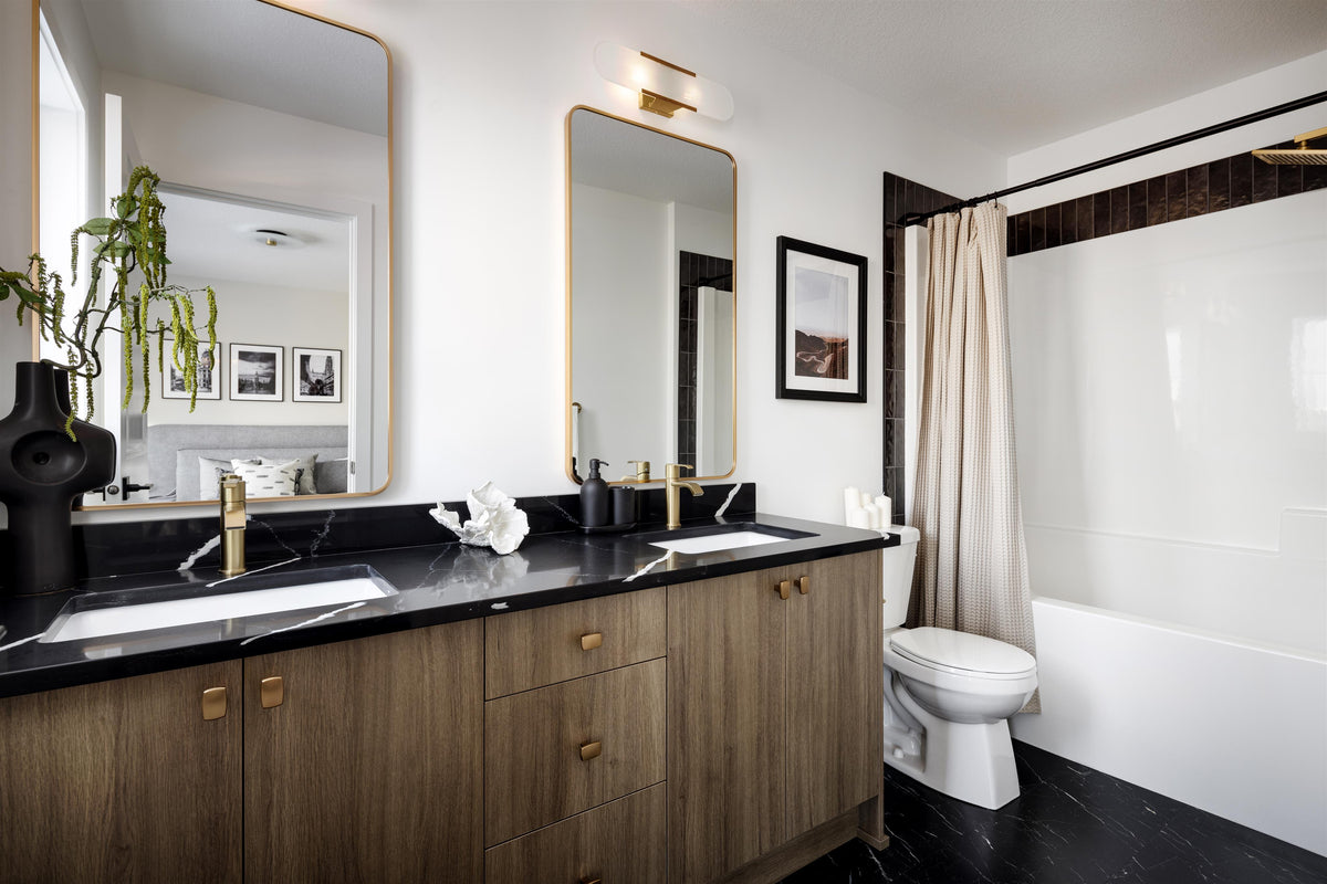 Rohit Homes – 8255 Kiriak Loop SW