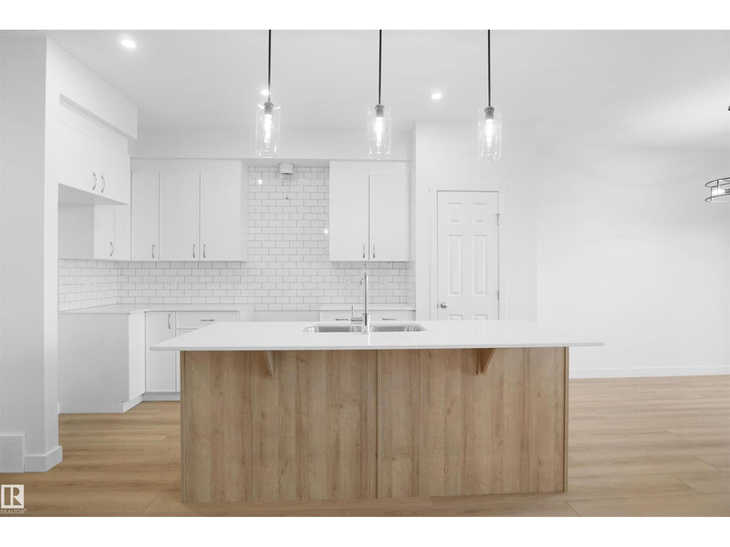 Pacesetter Homes – Kaylan at 2258 194A Street NW.