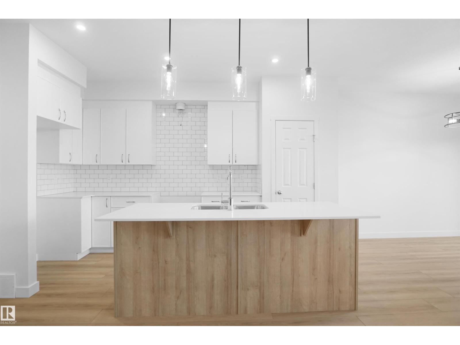Pacesetter Homes – Kaylan at 2258 194A Street NW.