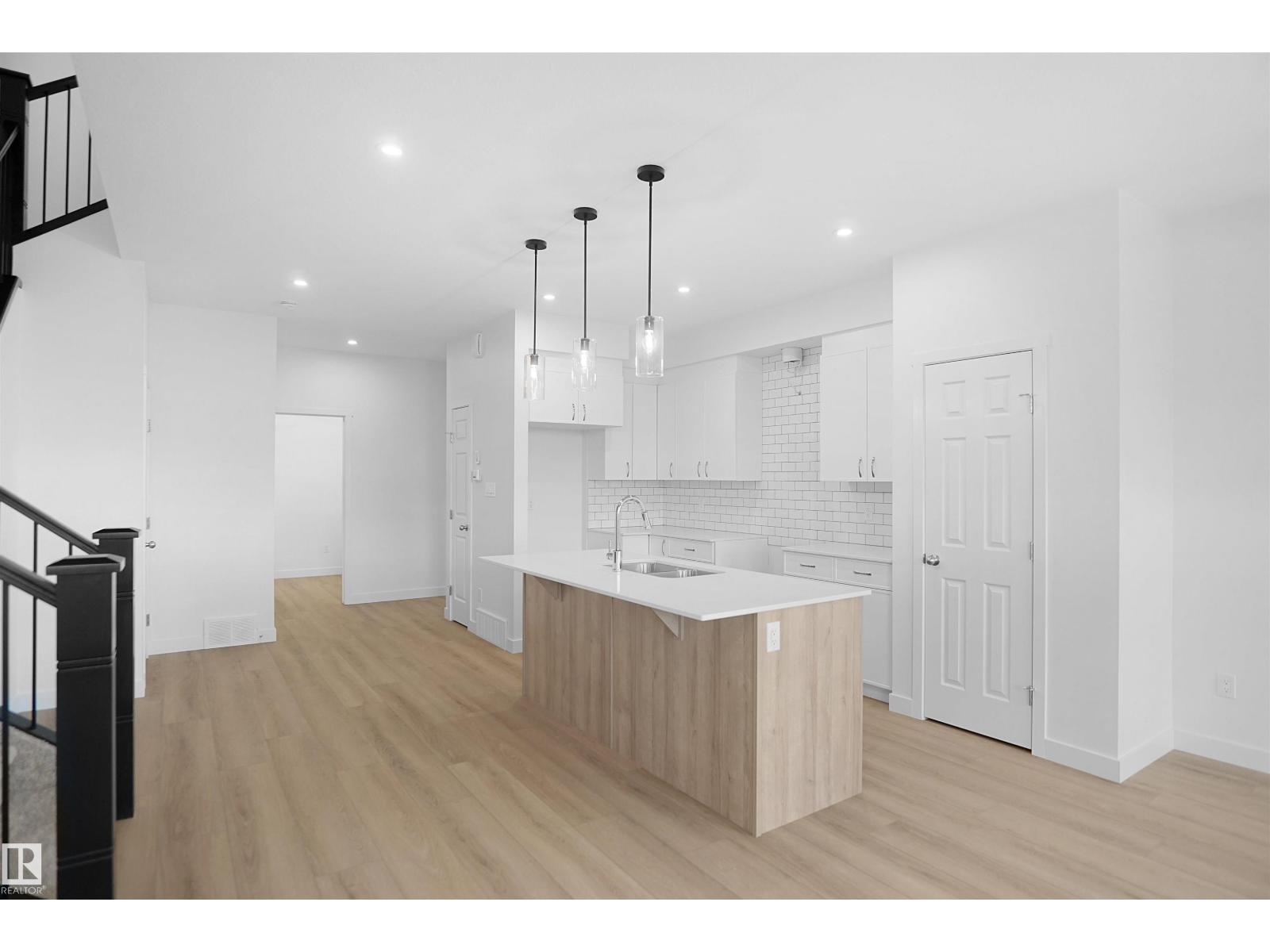 Pacesetter Homes – Kaylan at 2258 194A Street NW.