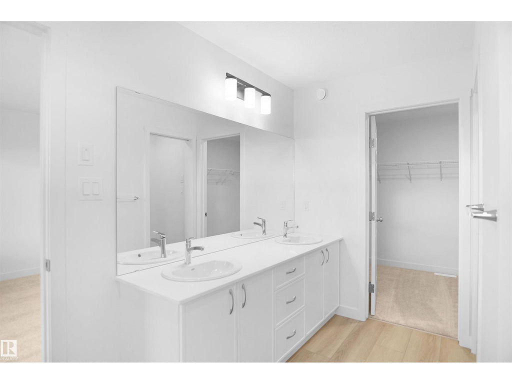 Pacesetter Homes – Kaylan at 2258 194A Street NW.