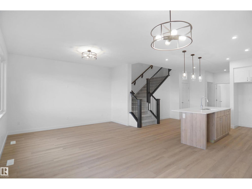 Pacesetter Homes – Kaylan at 2258 194A Street NW.
