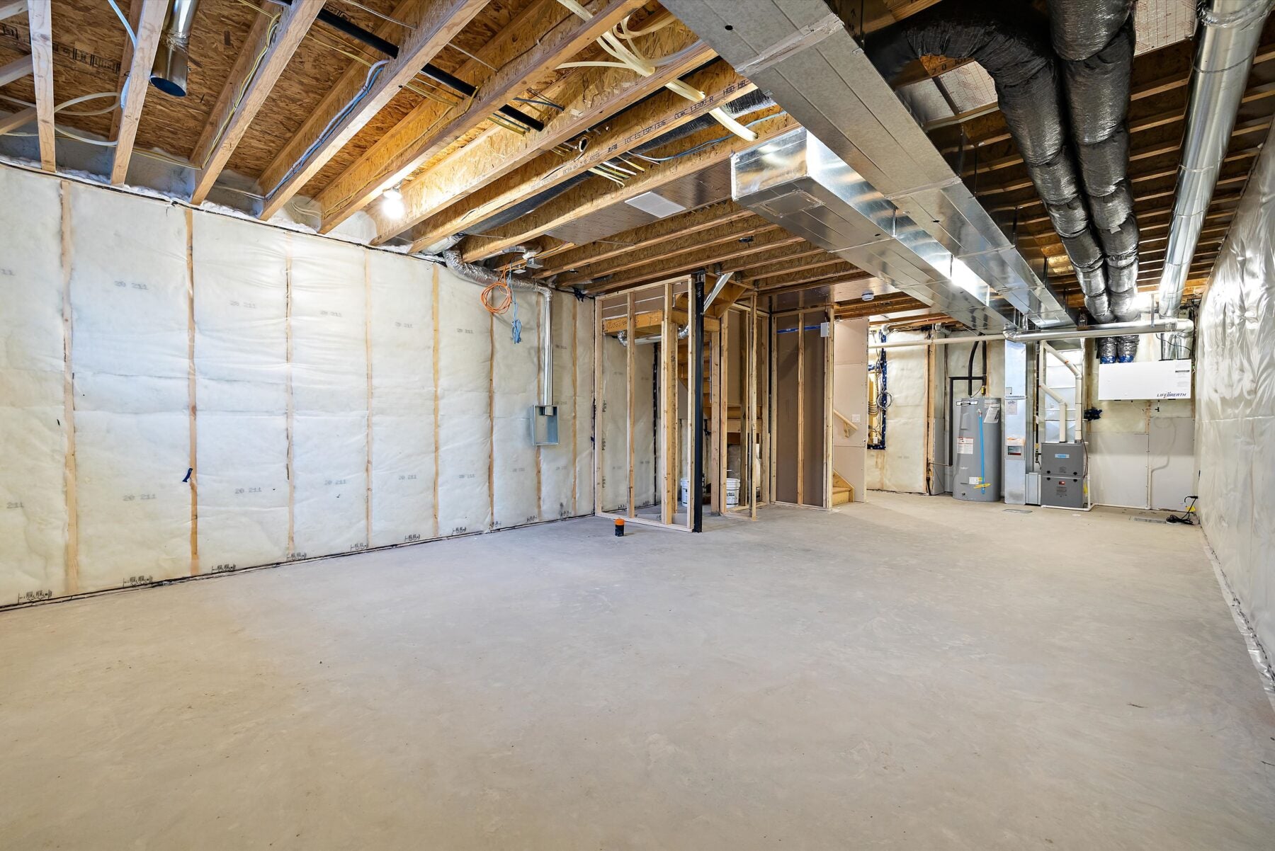 Sterling Homes – 18924 28 Avenue NW