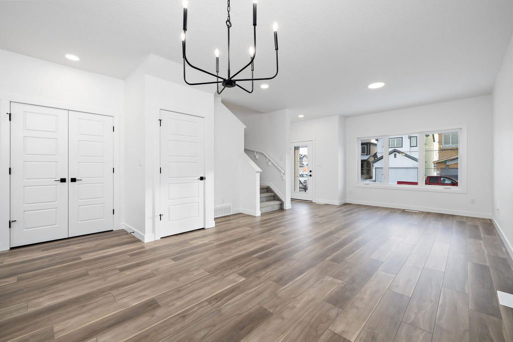 Sterling Homes – 18924 28 Avenue NW