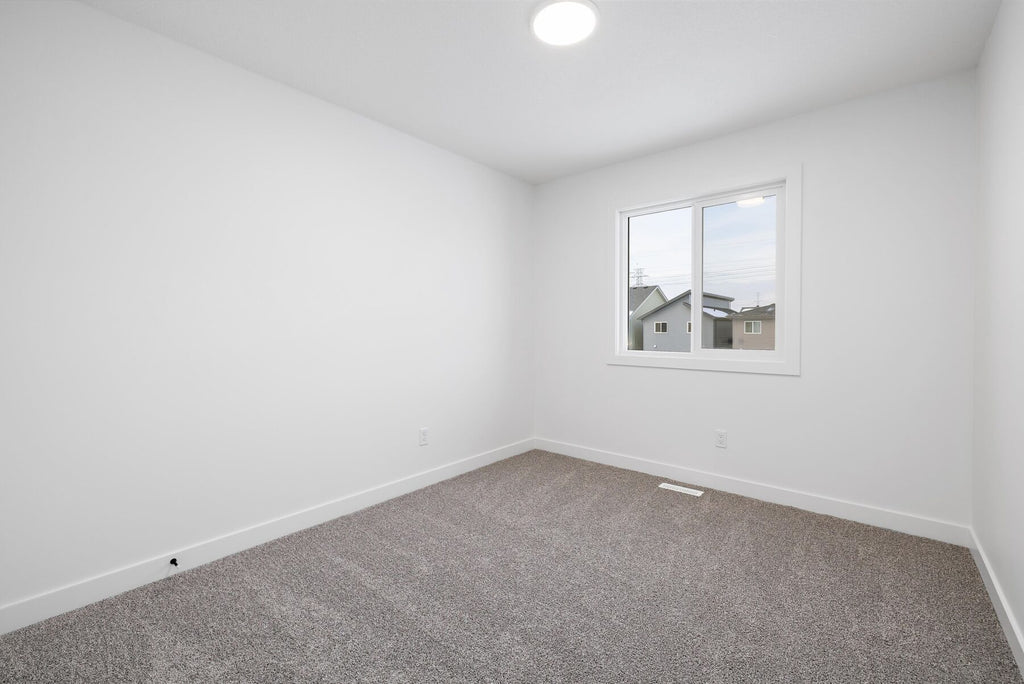 Sterling Homes – 18924 28 Avenue NW