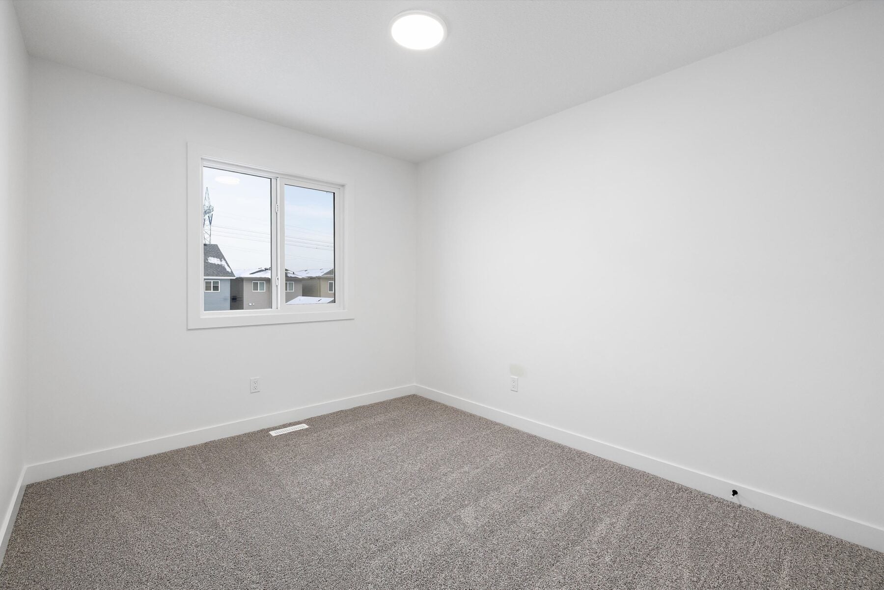 Sterling Homes – 18924 28 Avenue NW