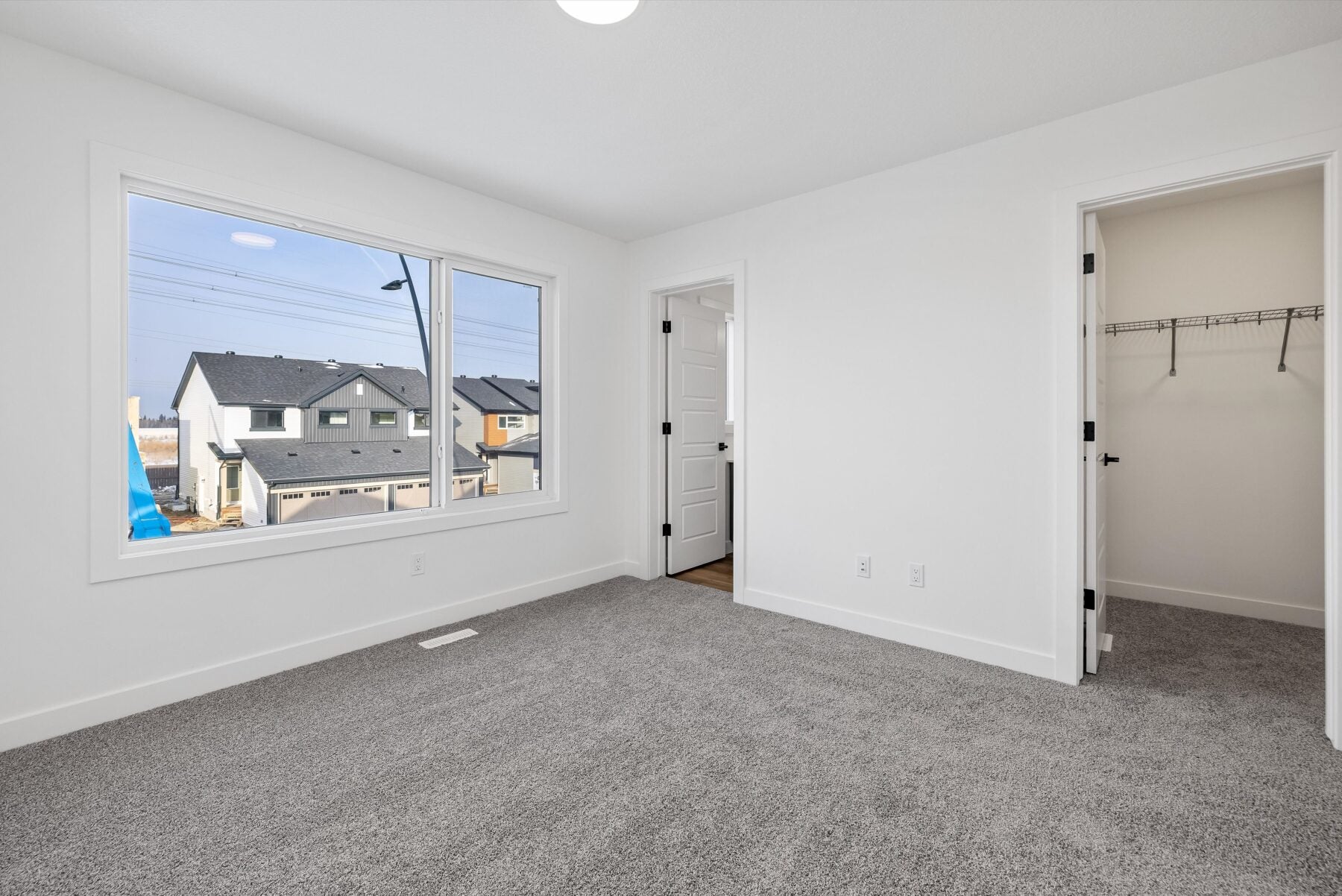 Sterling Homes – 18847 29 Avenue NW