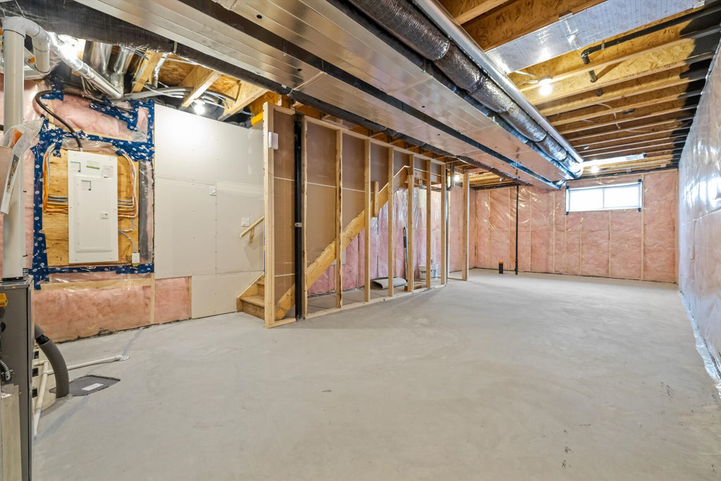 Sterling Homes – 18847 29 Avenue NW