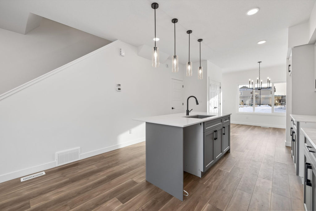 Sterling Homes – 18847 29 Avenue NW