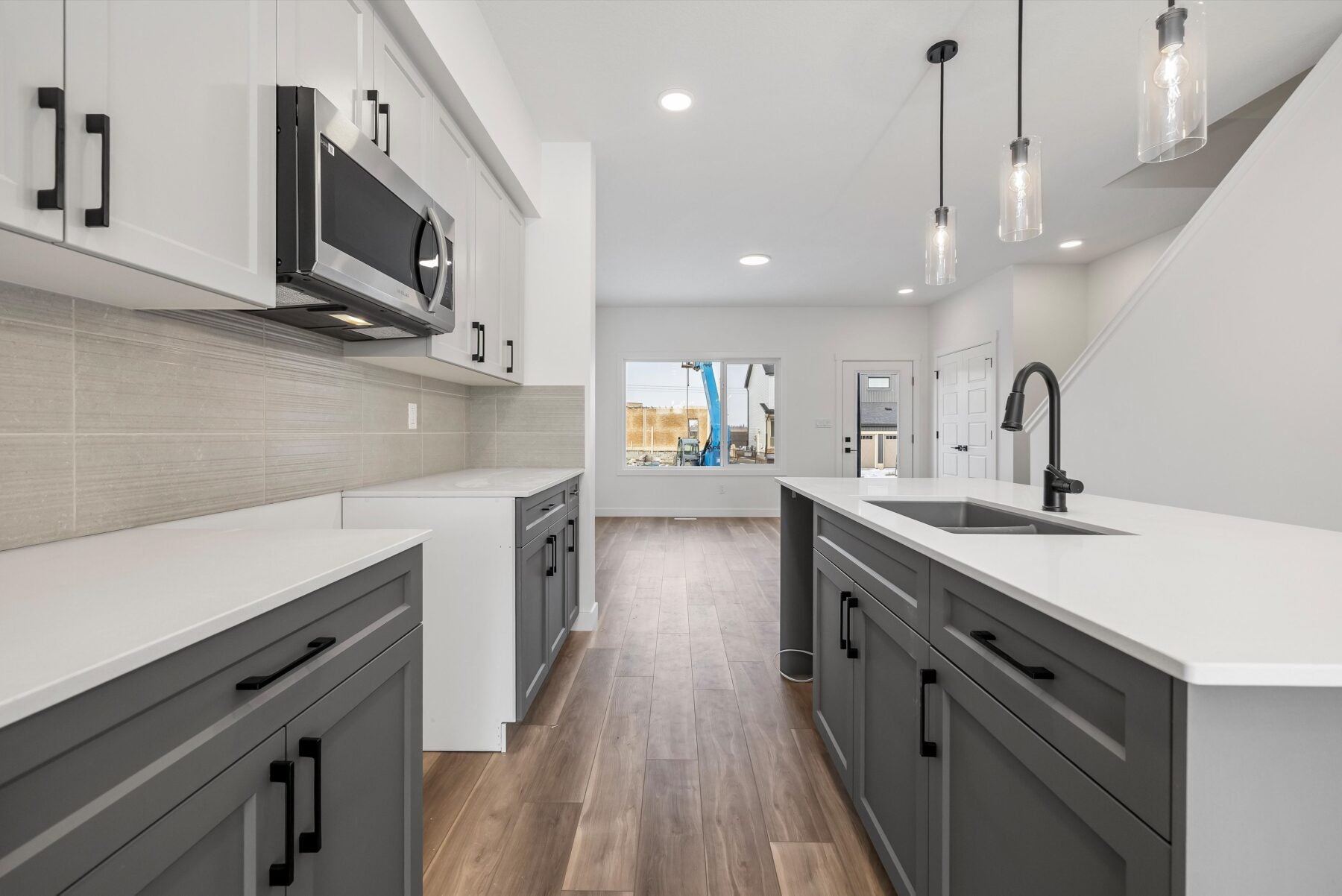 Sterling Homes – 18847 29 Avenue NW