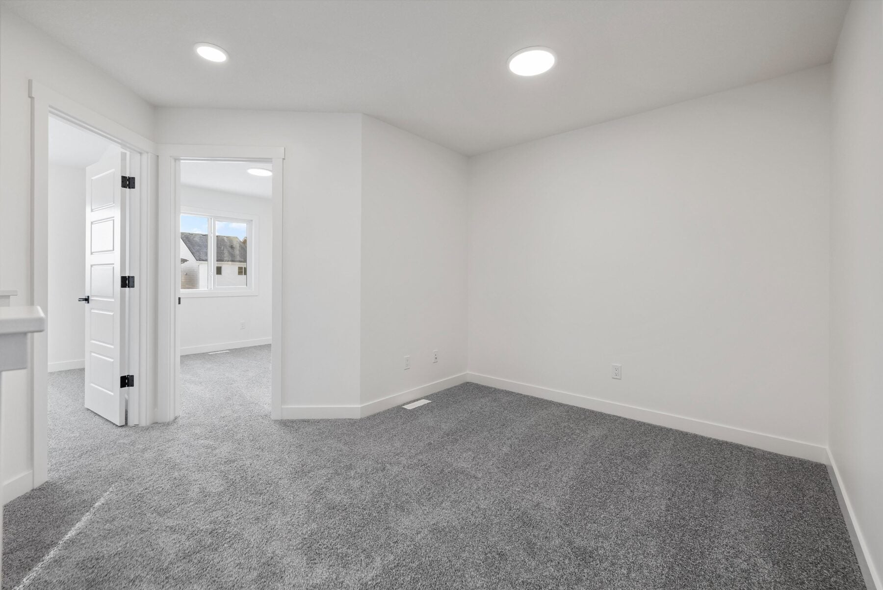 Sterling Homes – 18847 29 Avenue NW