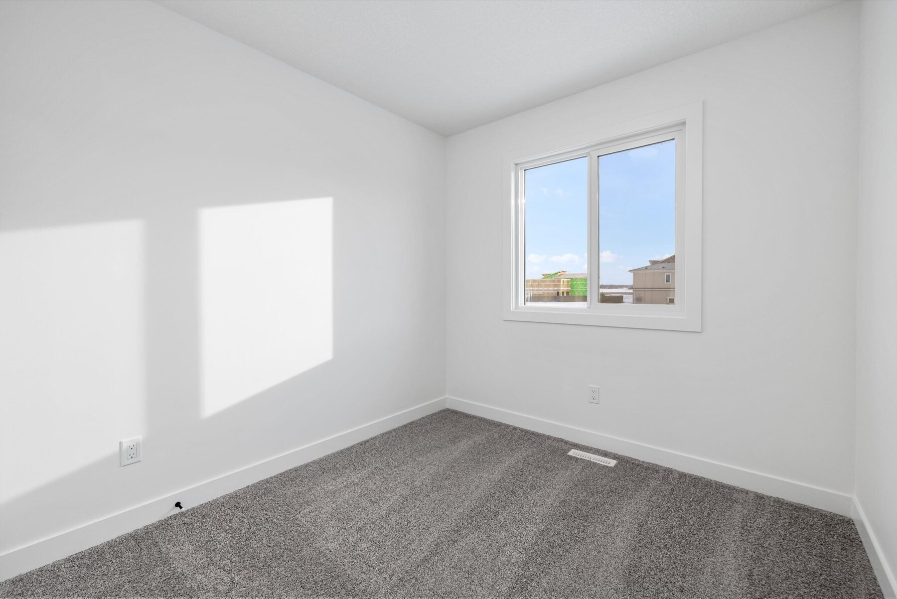 Sterling Homes – 18847 29 Avenue NW