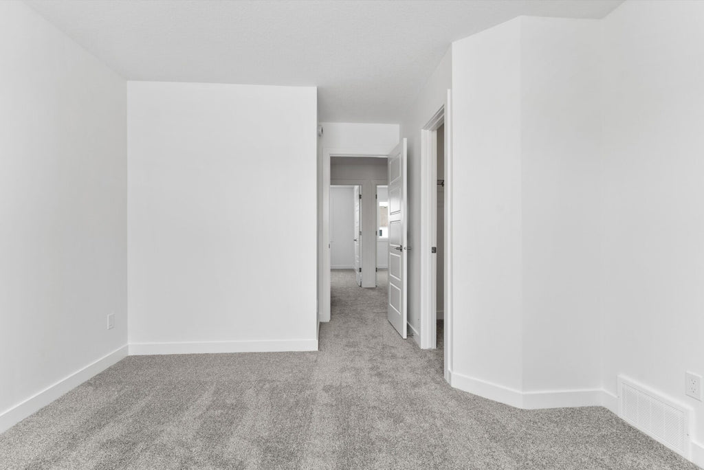 Sterling Homes – 18816 28 Avenue NW