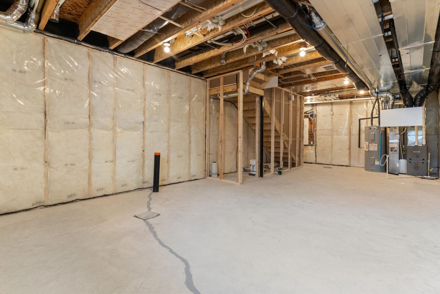 Sterling Homes – 18816 28 Avenue NW