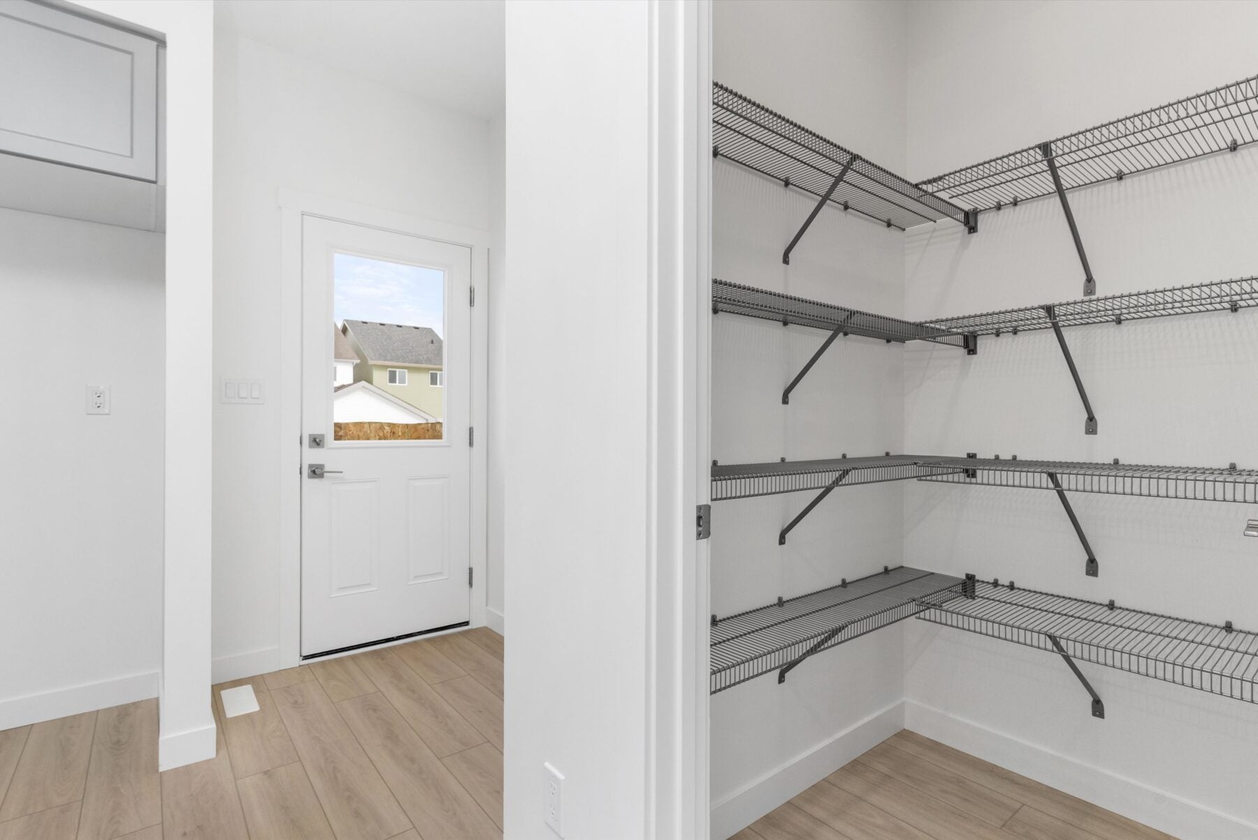 Sterling Homes – 18816 28 Avenue NW