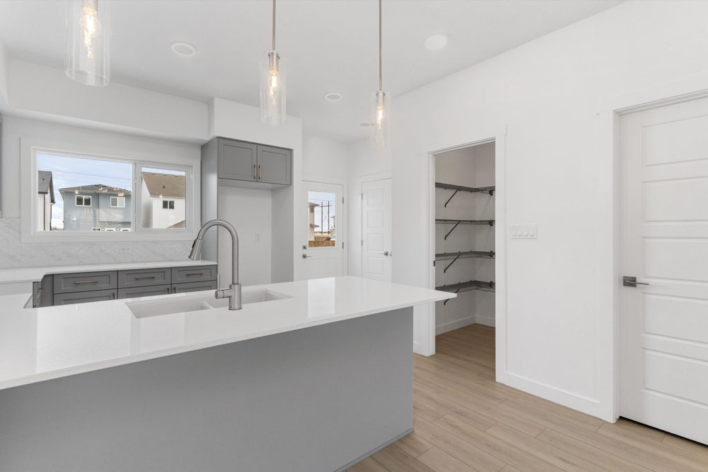 Sterling Homes – 18816 28 Avenue NW