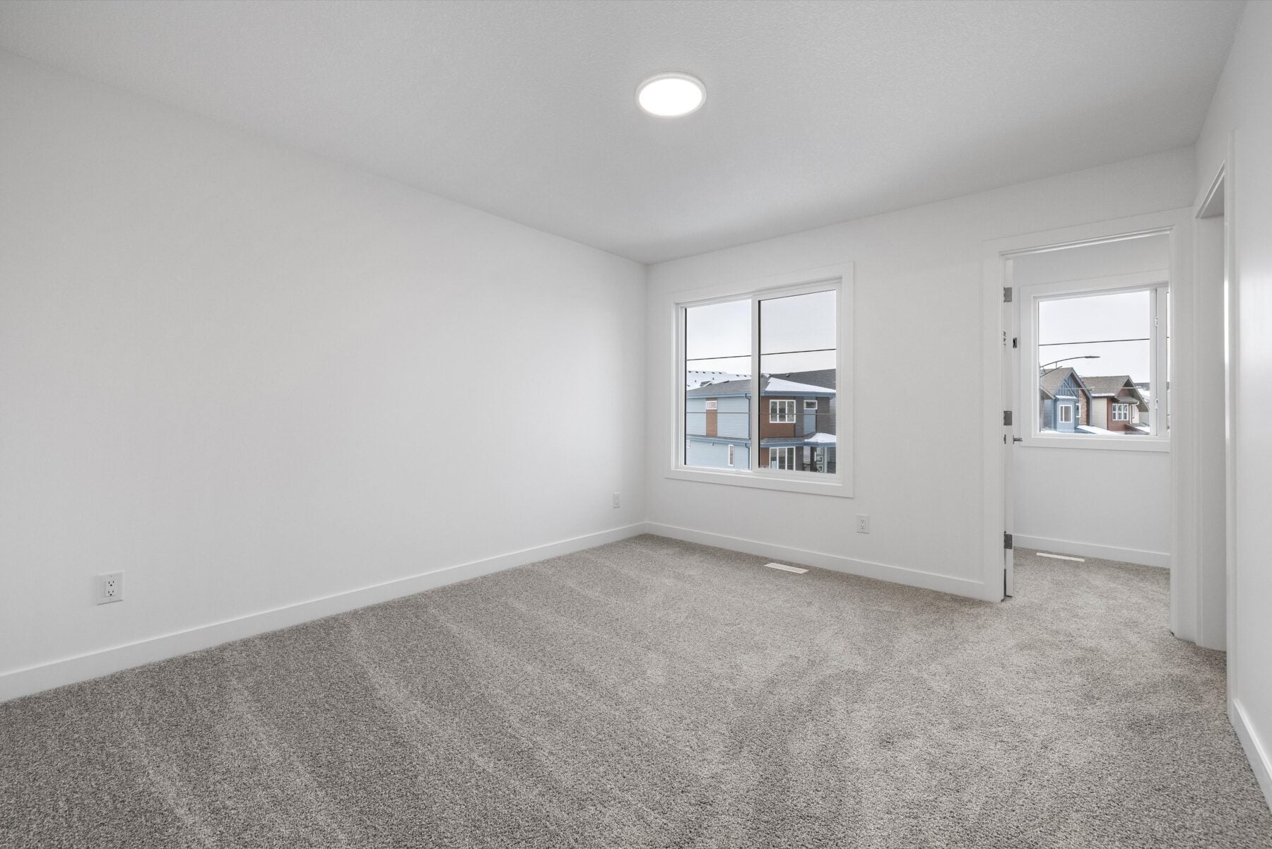 Sterling Homes – 19051 20 Avenue NW