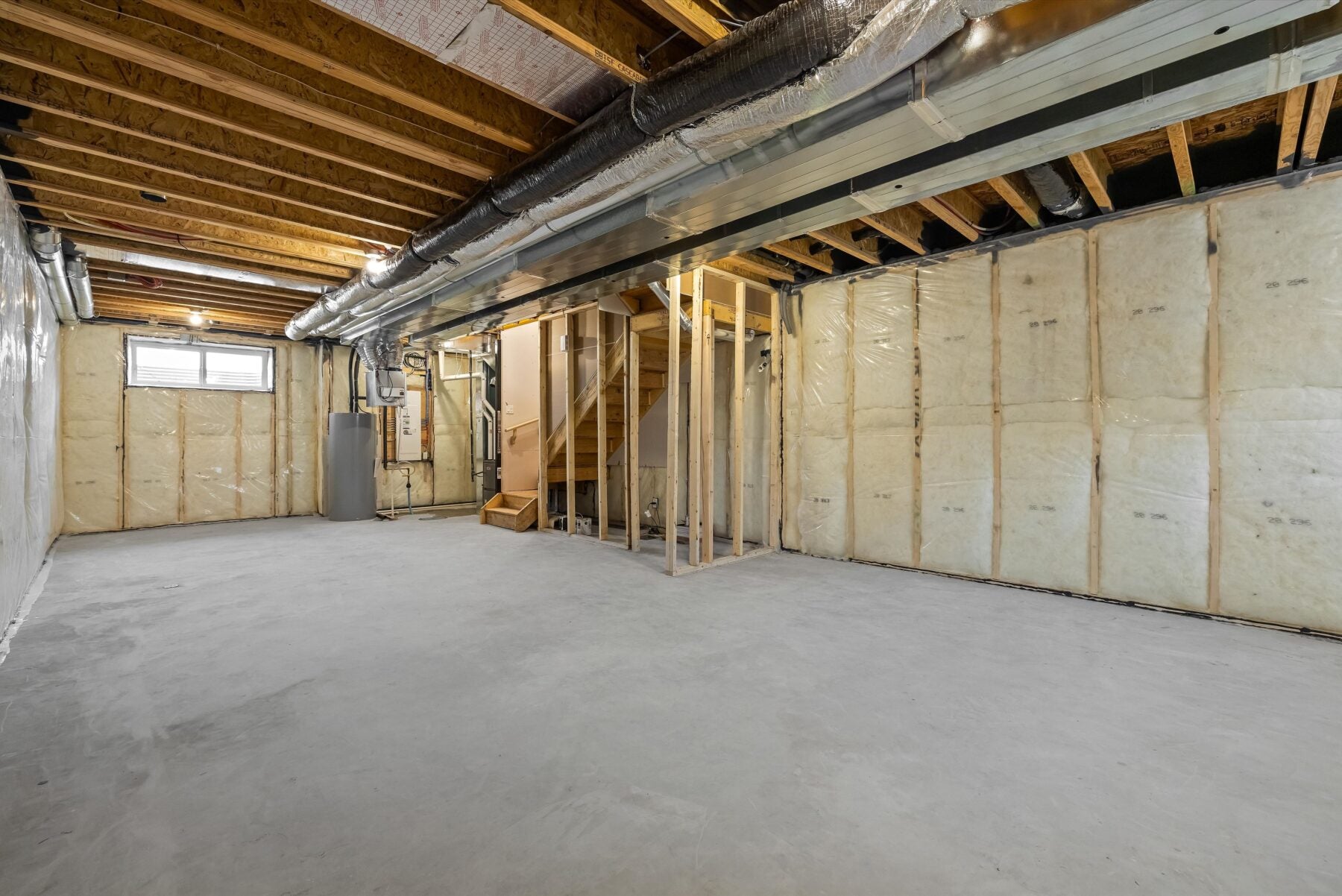 Sterling Homes – 20820 40 Avenue NW