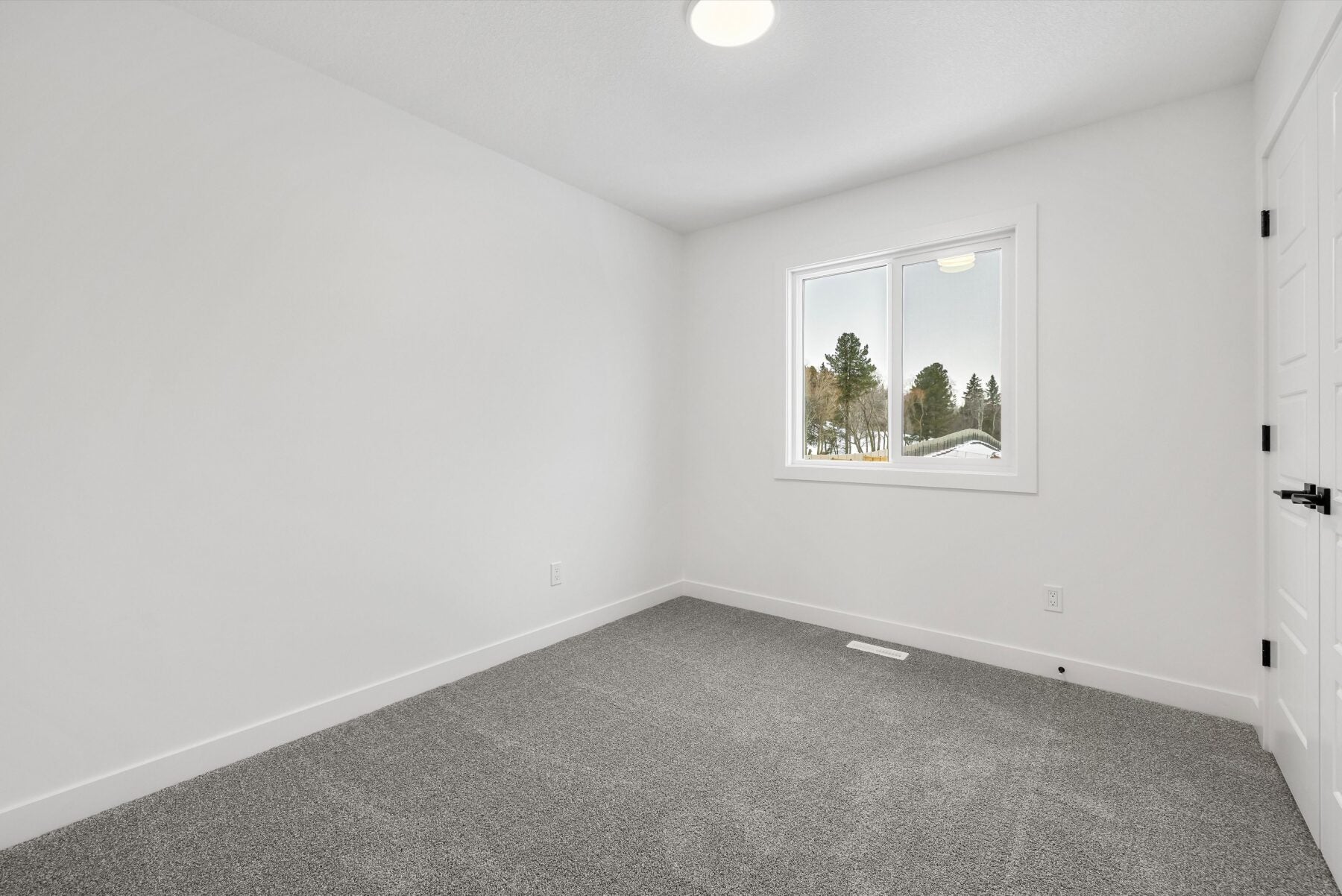 Sterling Homes – 20820 40 Avenue NW