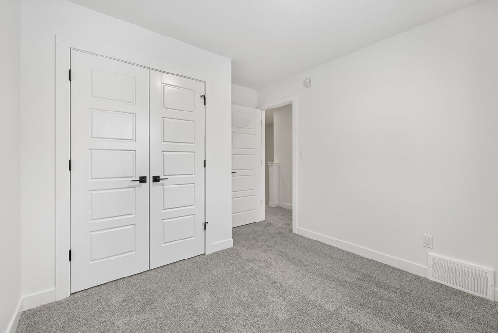 Sterling Homes – 20820 40 Avenue NW