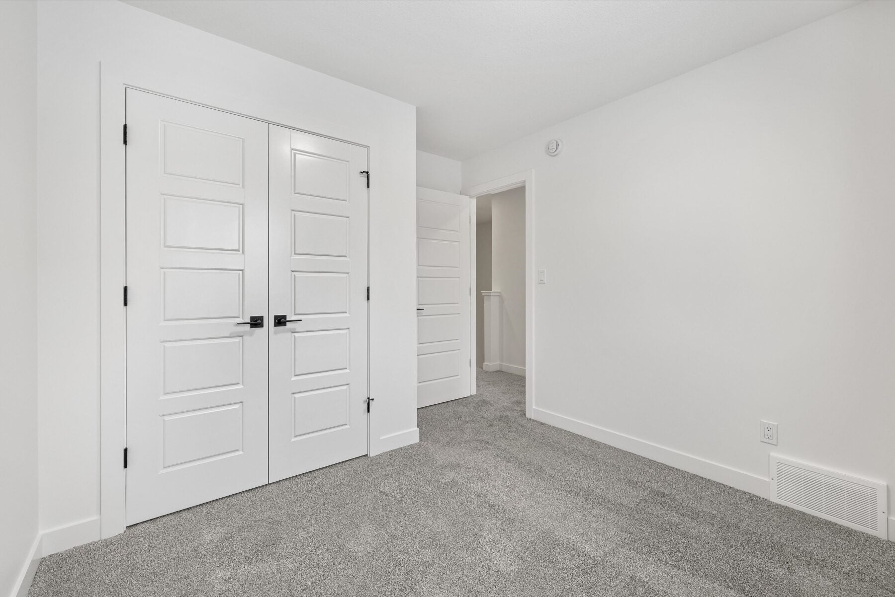 Sterling Homes – 20820 40 Avenue NW