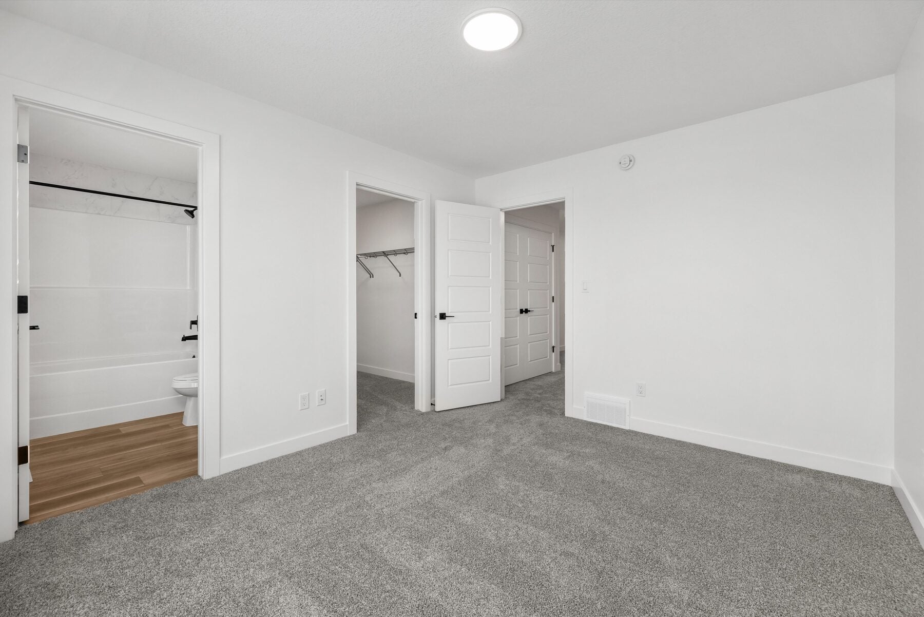 Sterling Homes – 20820 40 Avenue NW