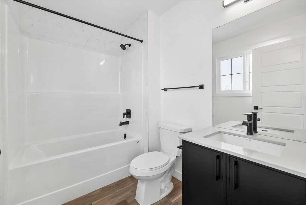 Sterling Homes – 20820 40 Avenue NW