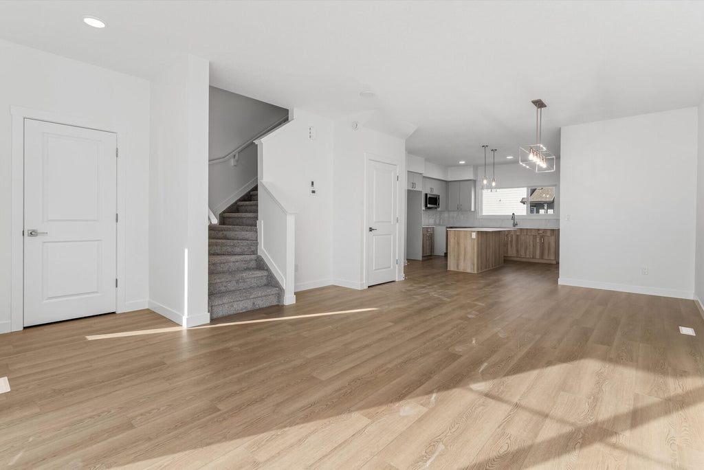 Sterling Homes – 20808 40 Avenue NW