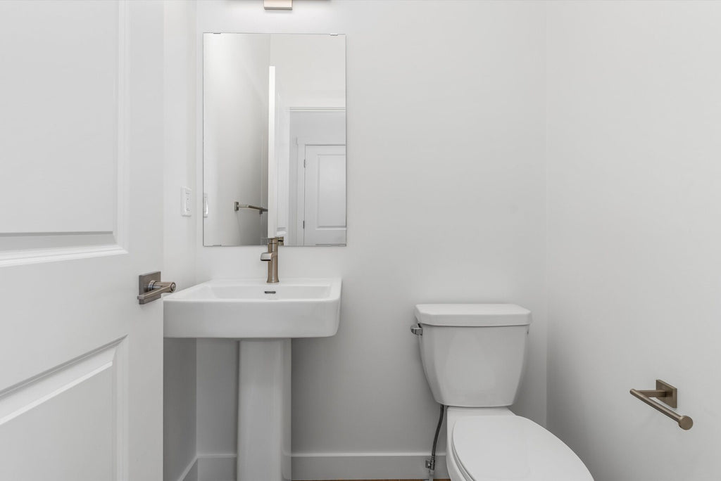 Sterling Homes – 20808 40 Avenue NW