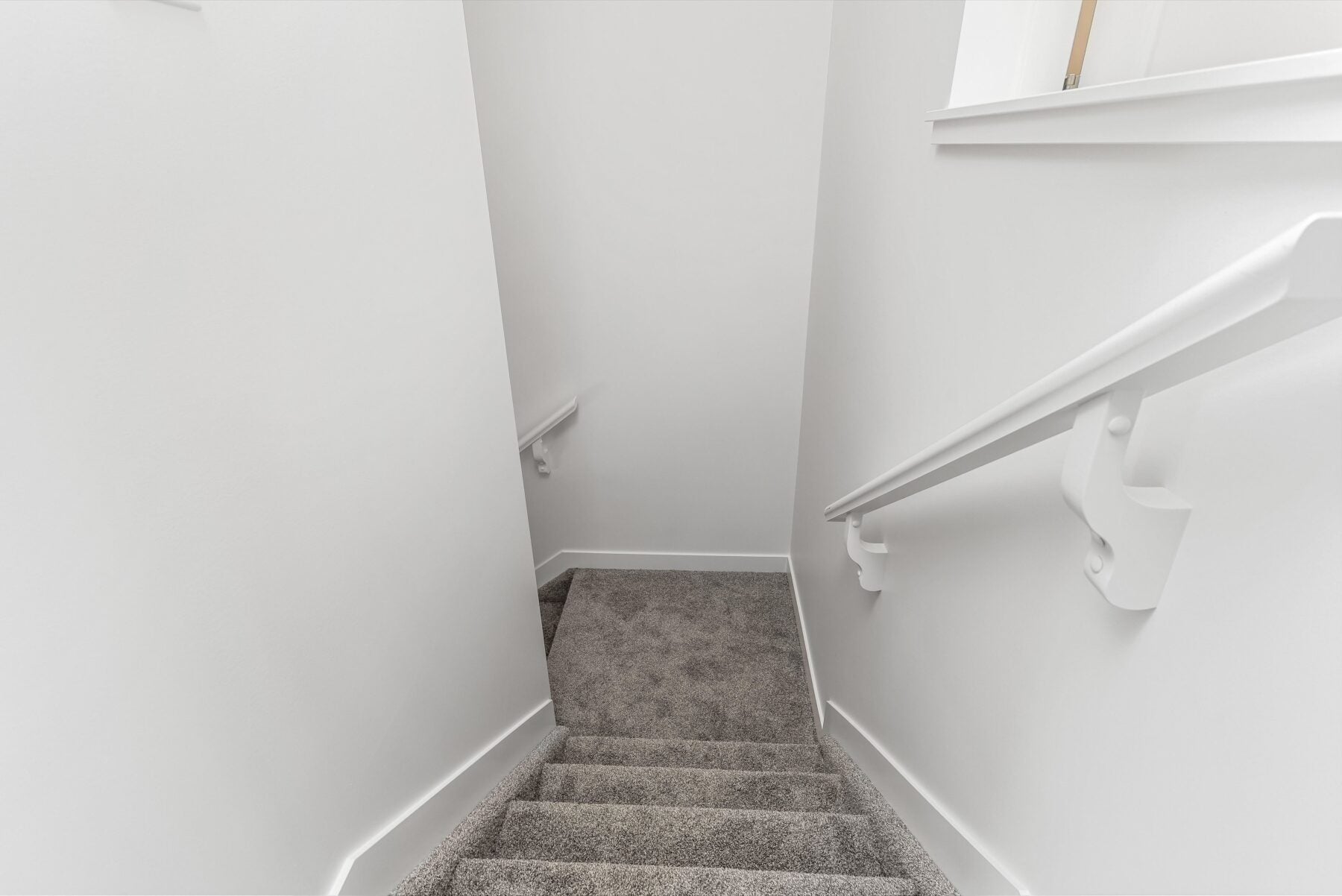 Sterling Homes – 20808 40 Avenue NW