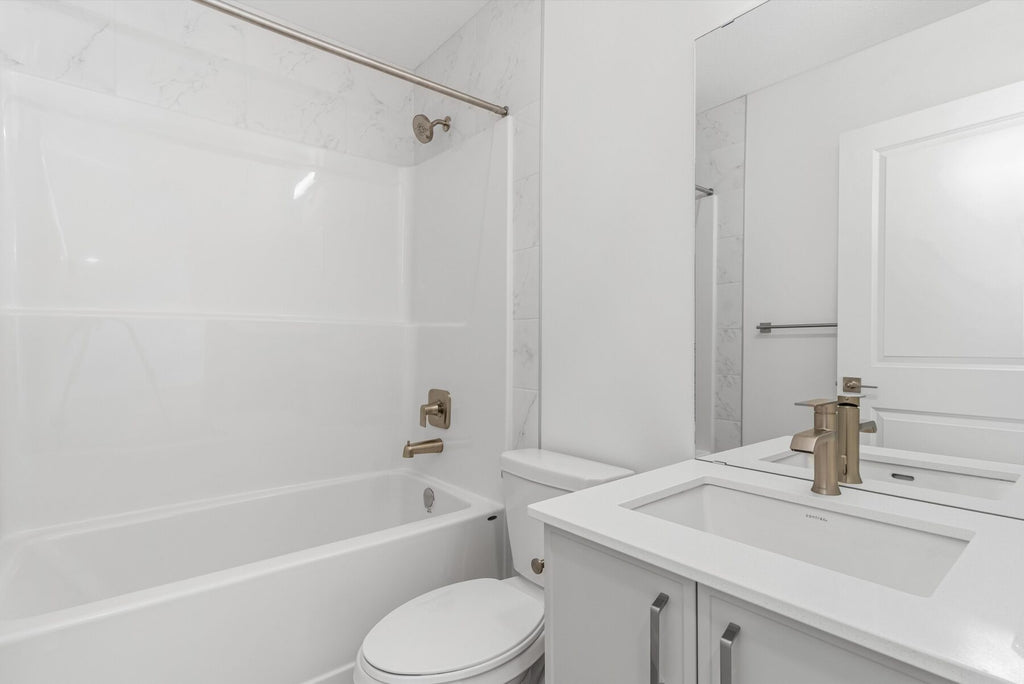 Sterling Homes – 20808 40 Avenue NW