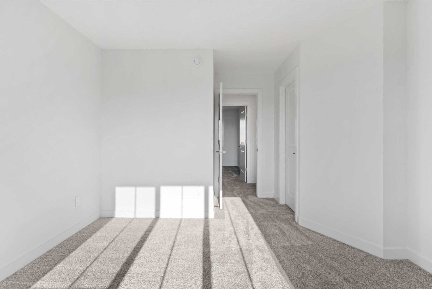 Sterling Homes – 1609 210A Street NW